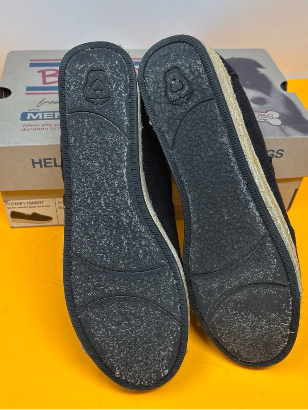 Sz 9 Skechers BOBS Black Canvas Slip-On Espadrille with Colorful Floral Lining - Picture 5 of 16